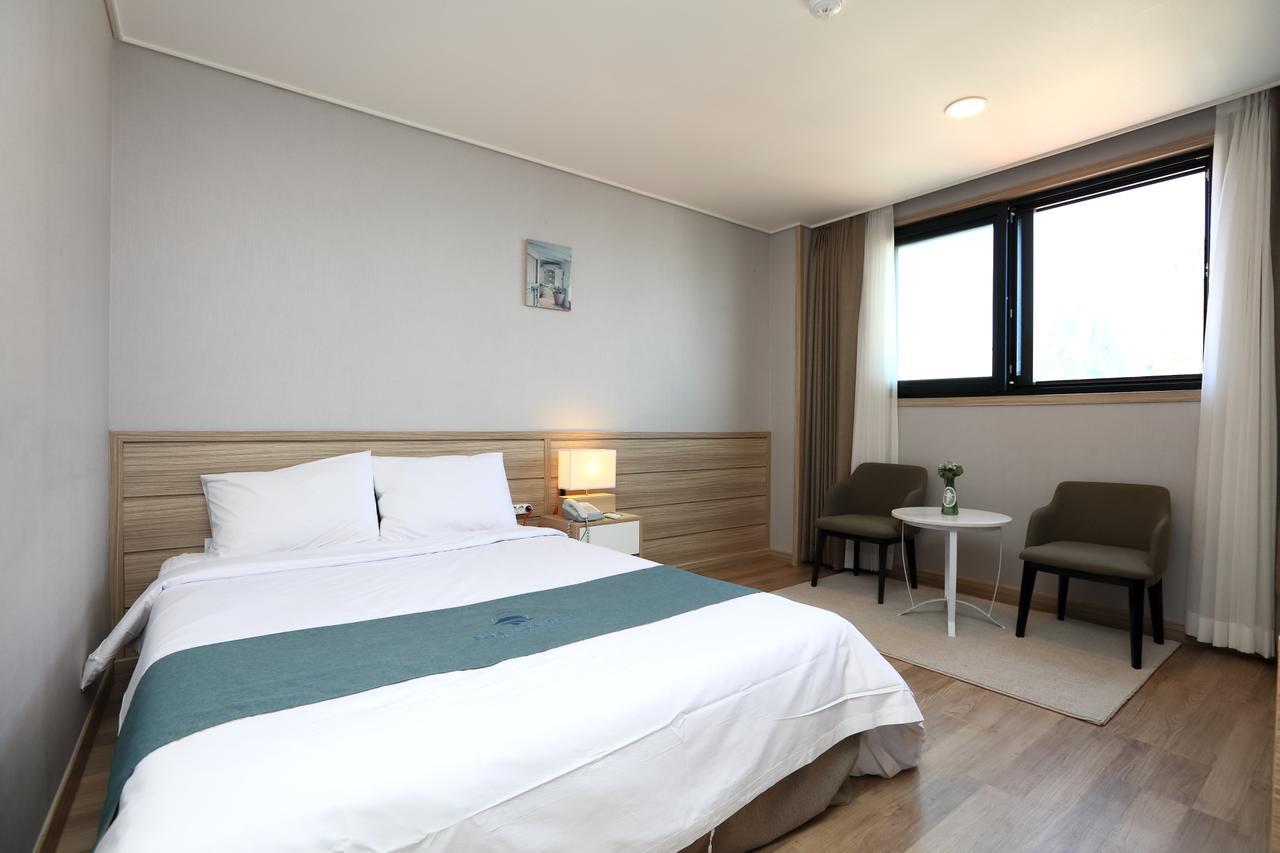 Blue Mountain Hotel Songsan-ni المظهر الخارجي الصورة
