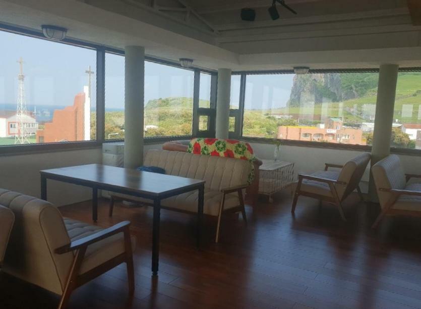 Blue Mountain Hotel Songsan-ni المظهر الخارجي الصورة